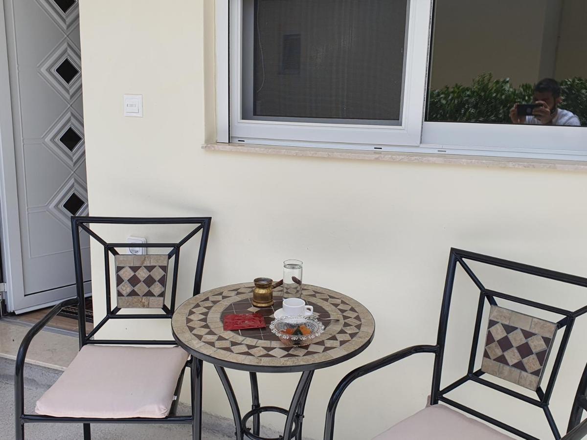 Perama View Apartments Eleousa ภายนอก รูปภาพ
