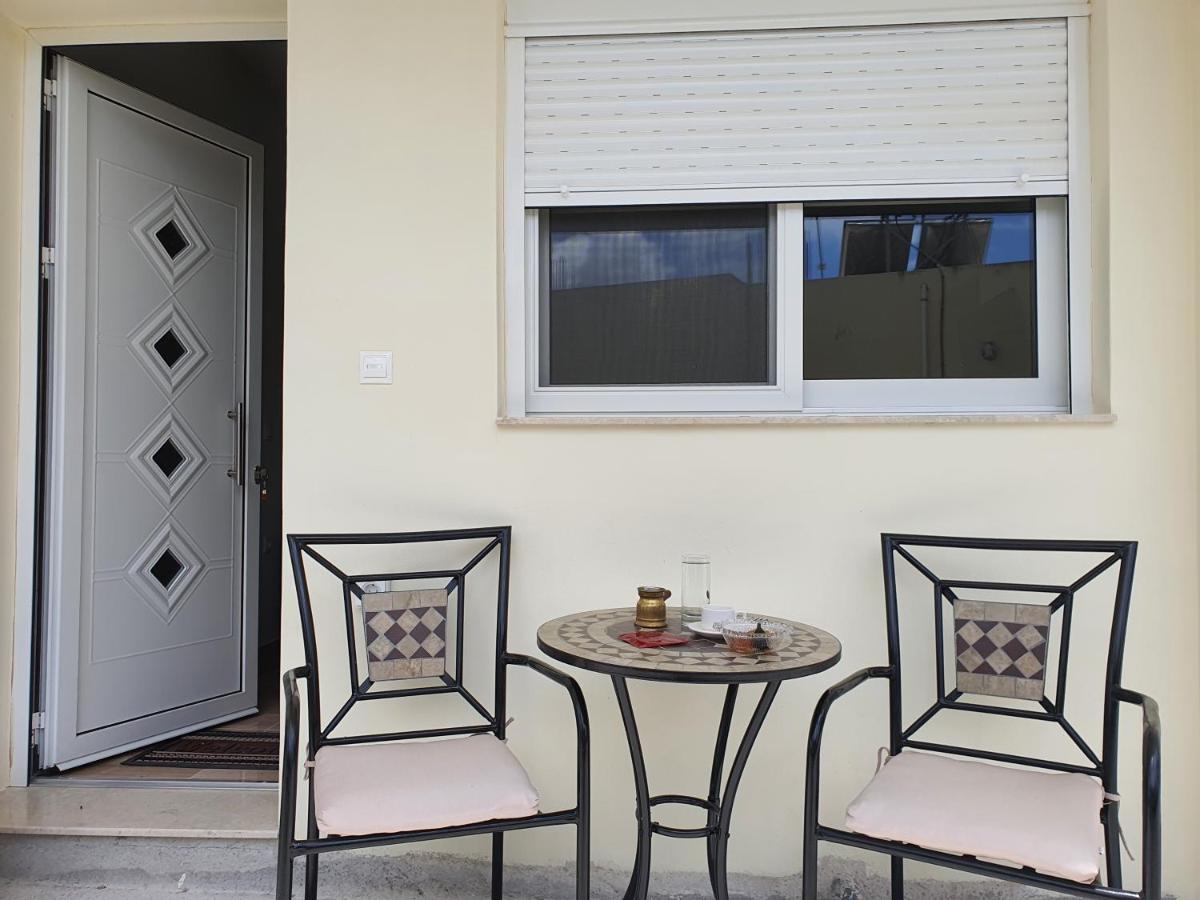 Perama View Apartments Eleousa ภายนอก รูปภาพ